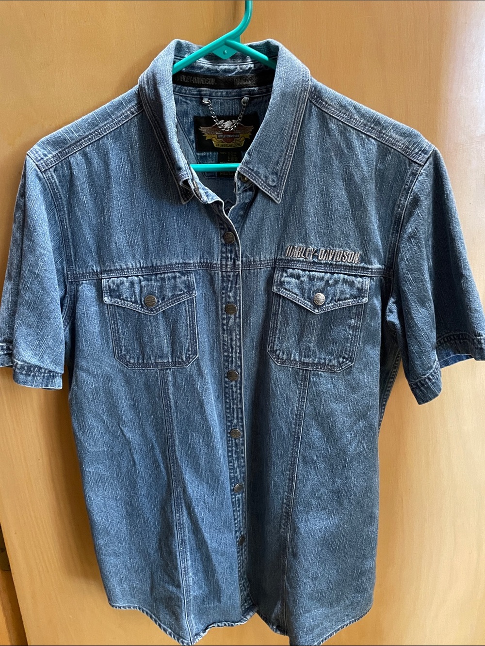 Harley-Davidson Women’s Blue Denim Short-Sleeve Button Down Shirt